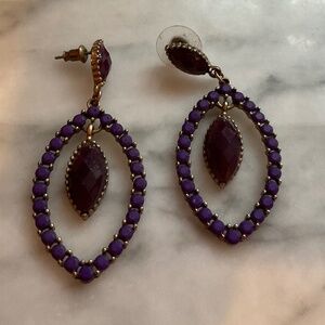 Purple costume pierced earrings